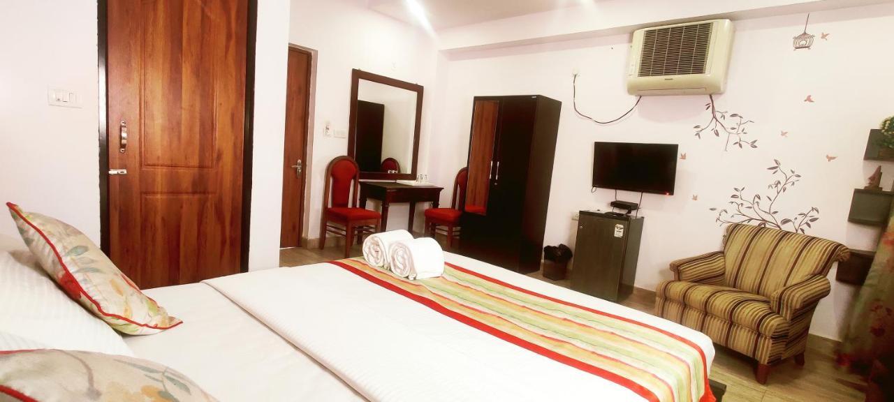 Wtf My House Hotel บากา ภายนอก รูปภาพ